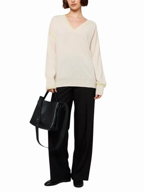 Cross Stitch V-Neck Sweater Top In Antique White Light Knit Seasonal Must-Have