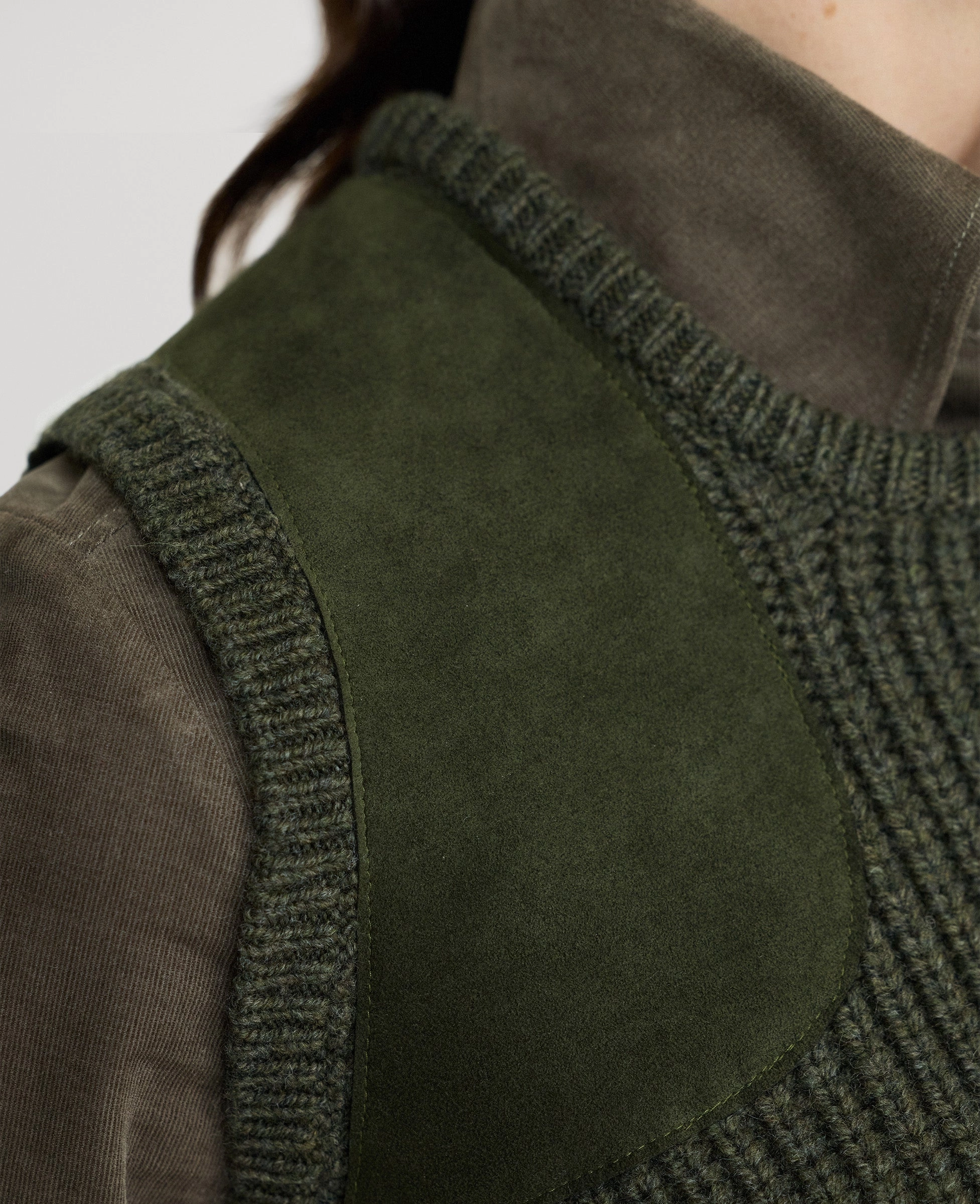 Temperature control Kinalba Crew Neck Tank with Alcantara Patches