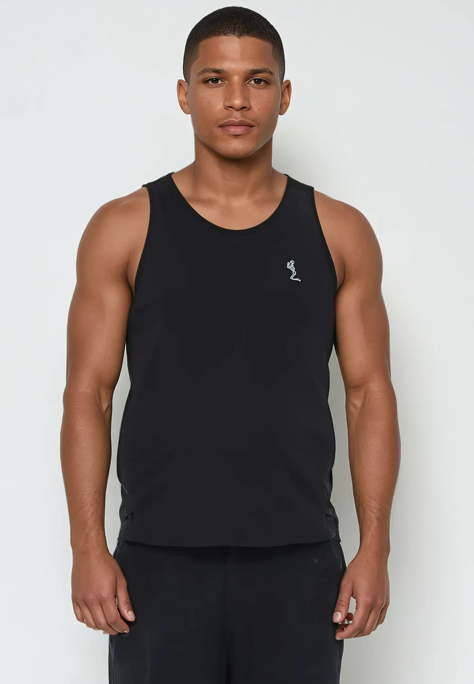 Sporty essentials ALBION VEST BLACK