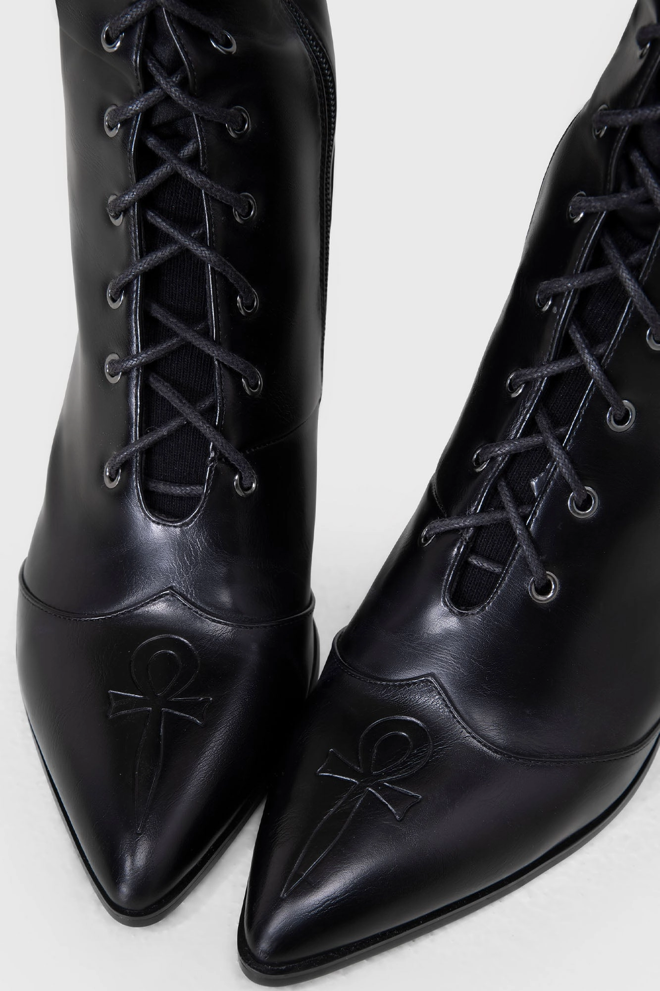 Weather Ready Ankh Eveninghill Boots