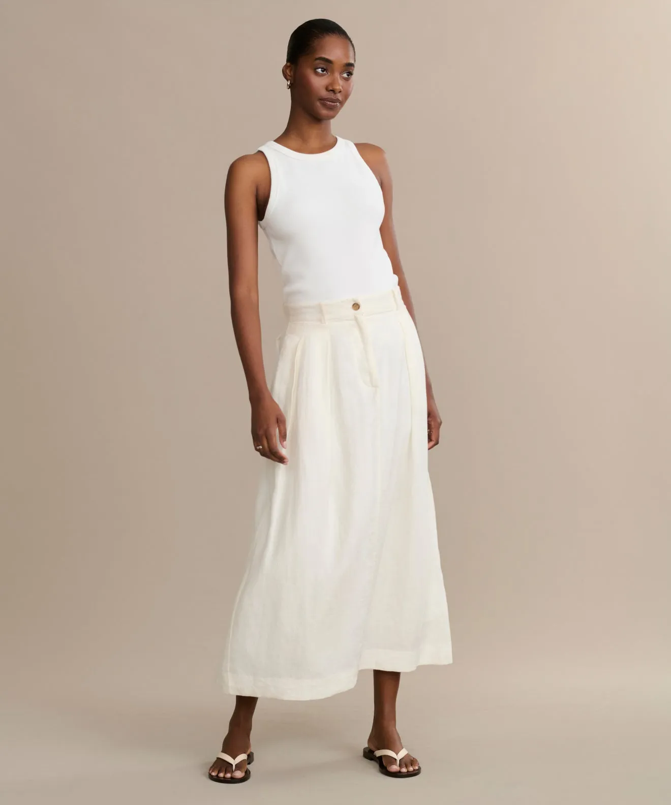 Annabel Skirt Outfit Focus