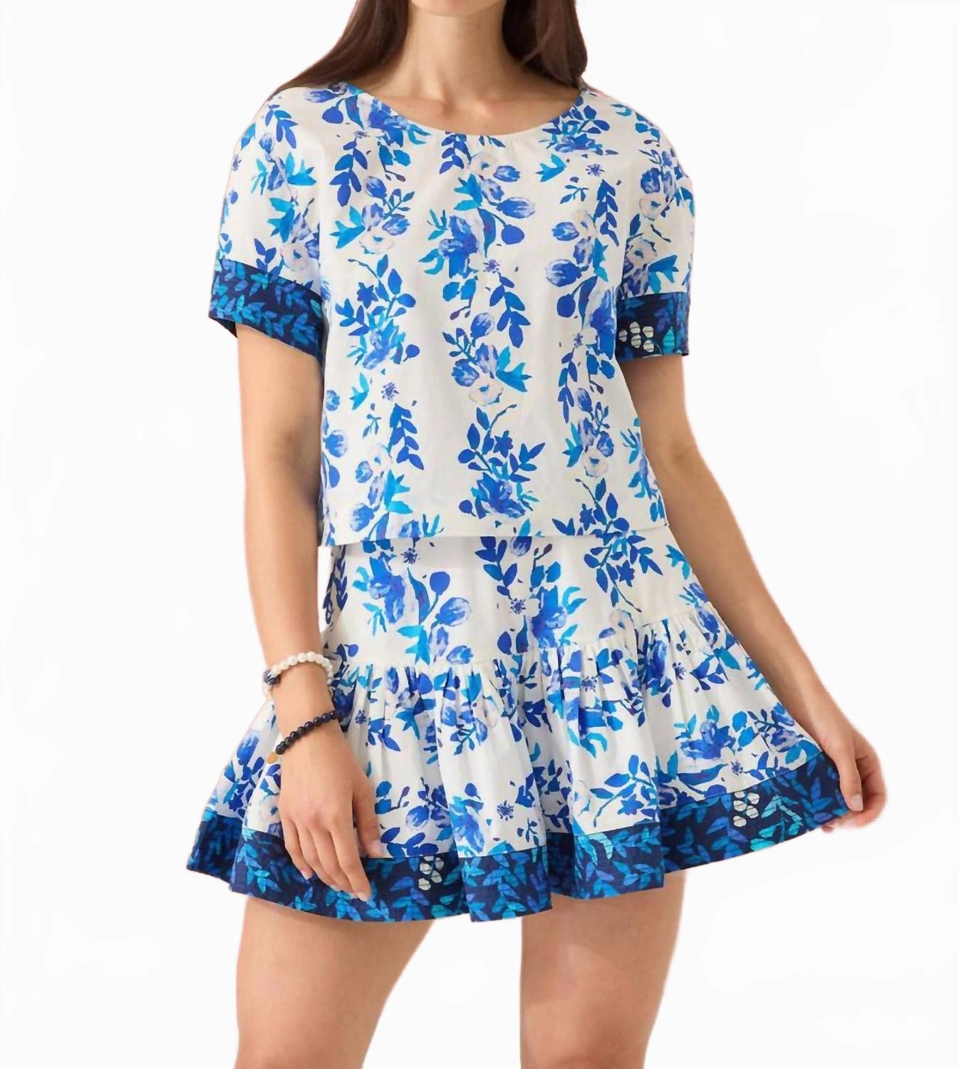 Eye-catching Design Anessa Skort In White Augusta Garden Stripe