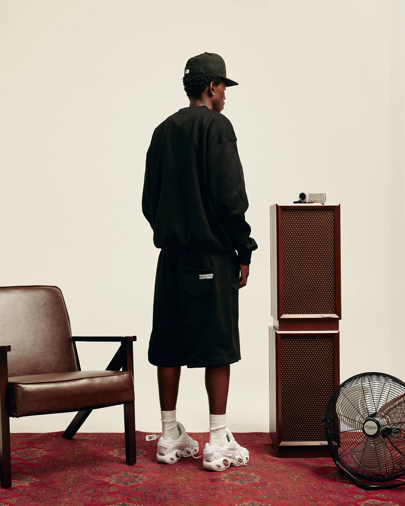 BLOCK SHORTS | Black Adaptive Temperature Control