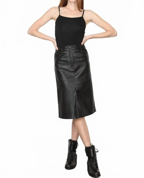 Faux Leather Skirt In Black Chic Tones Lightweight Material
