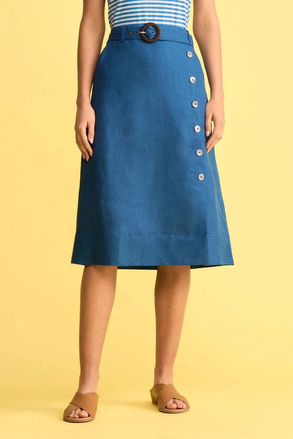 Tassel accents Weekend Ready Belted Linen Skirt - Navy Cross Dye