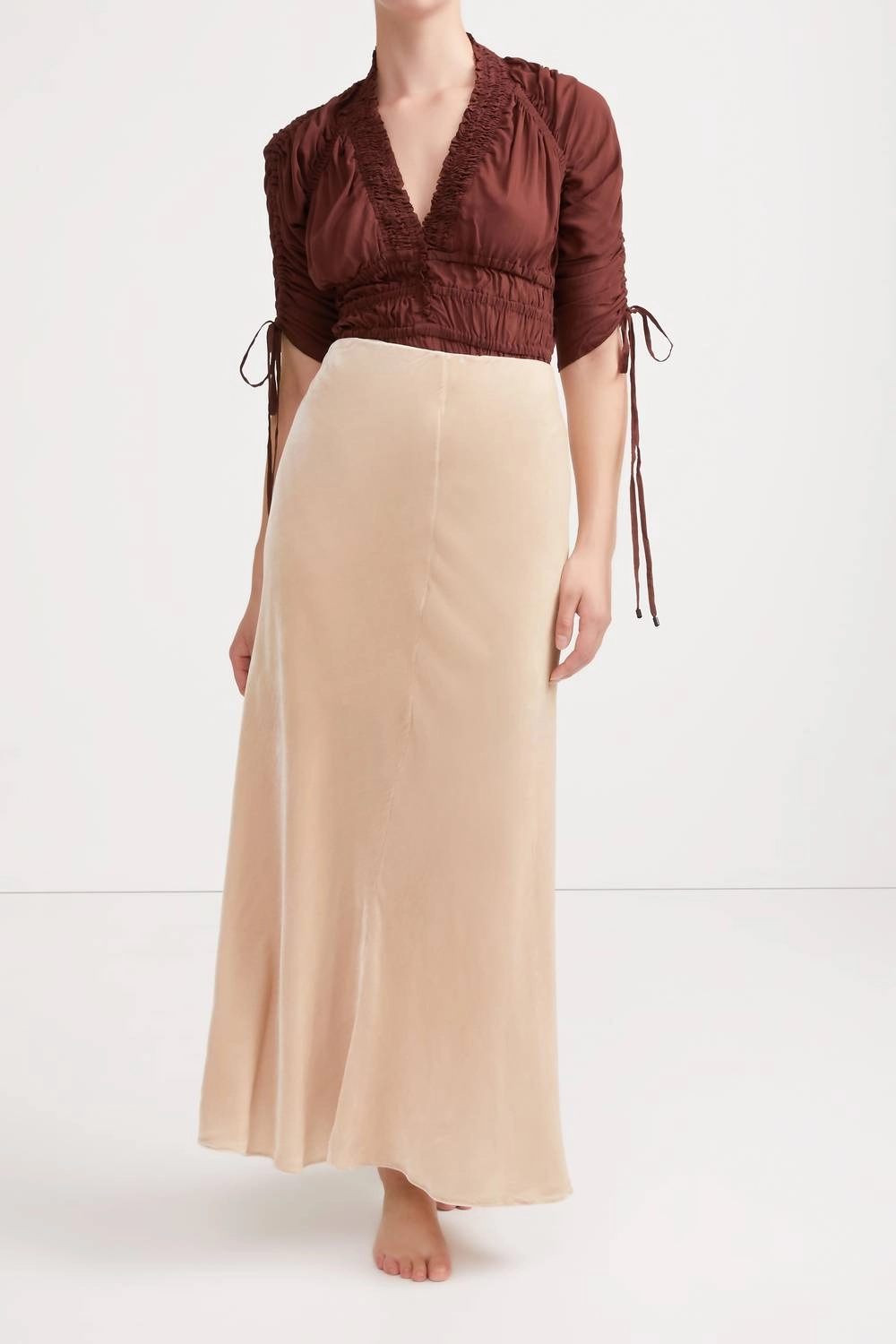 Bianca Skirt In Sand Anti Pilling Treatment Stretch Comfort