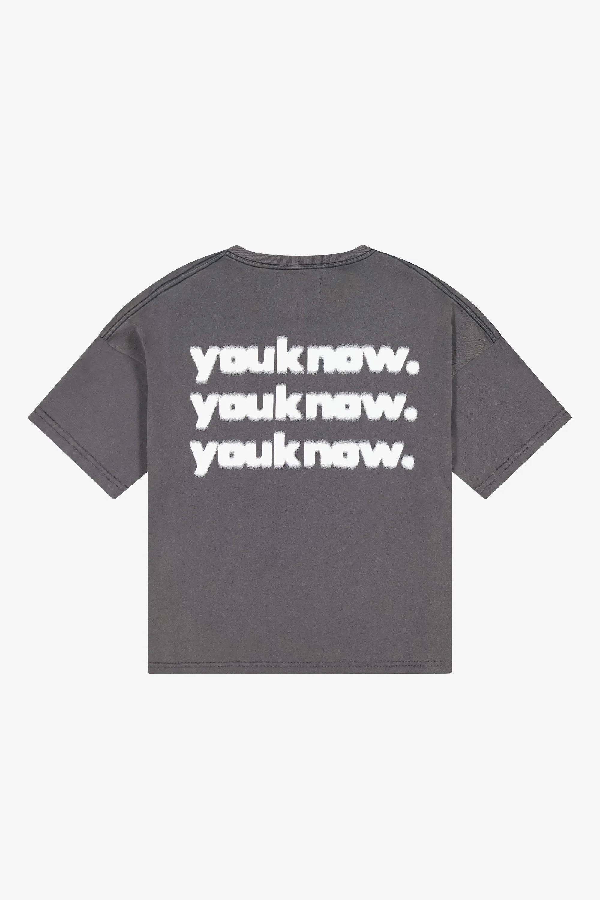 BLURR TEE | Black Easy Style