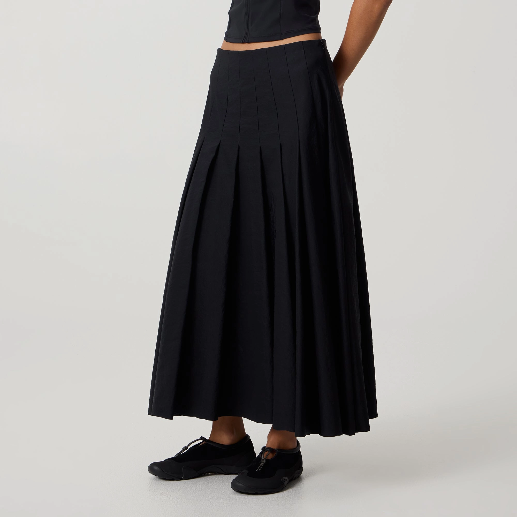 Kith Women Nadira Nylon Pleated Skirt - Black premium fabric Outfit Display