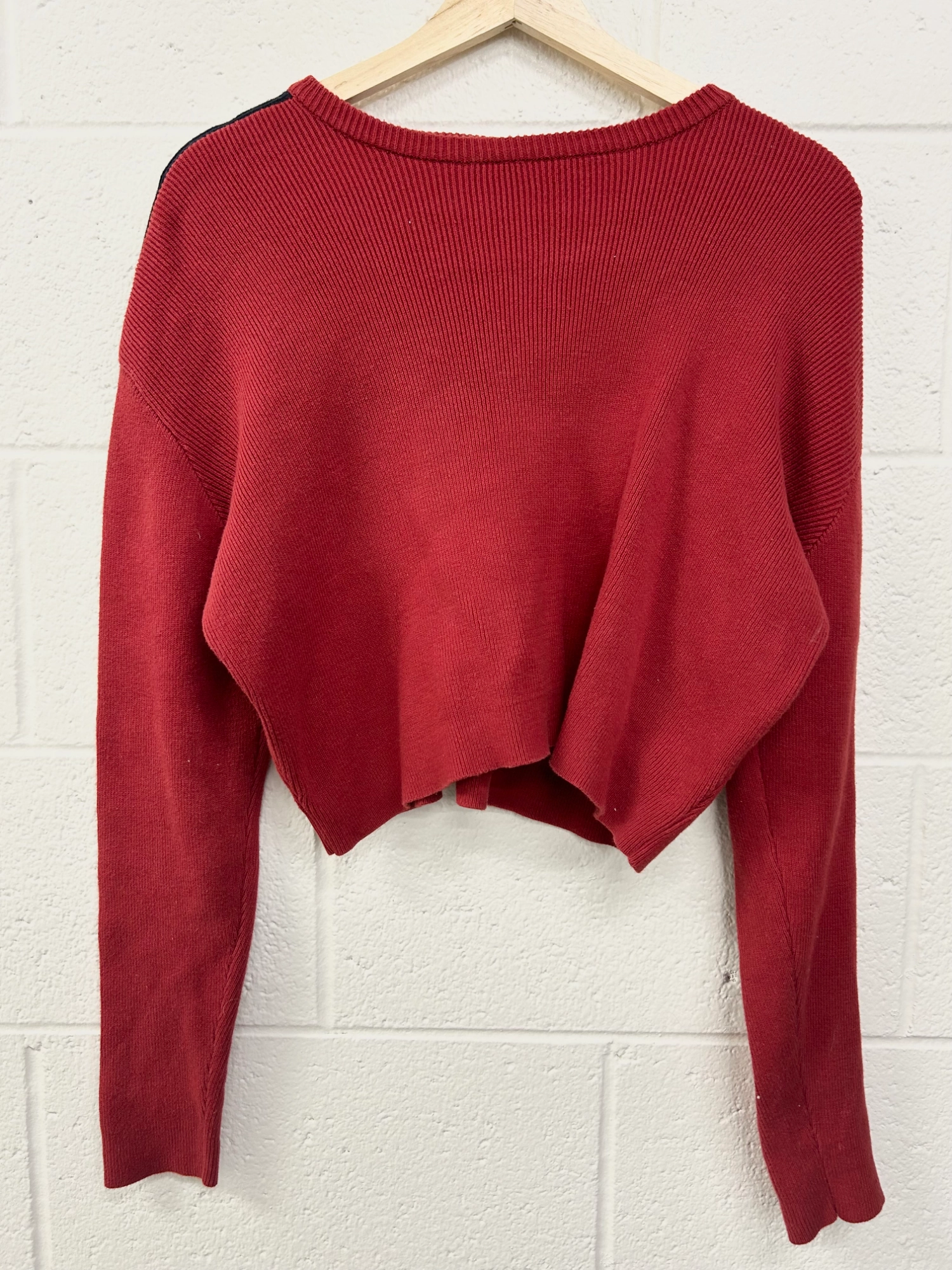 Loose Weave Brandy Melville Sweater Size Small Ultimate Fashion
