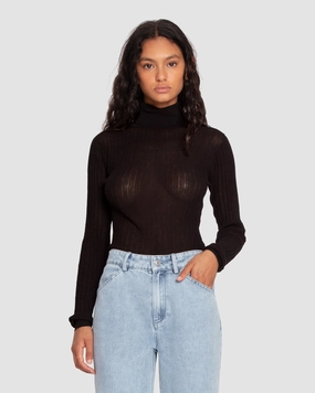 Brooklyn Knitted Turtleneck Sophisticated Comfort