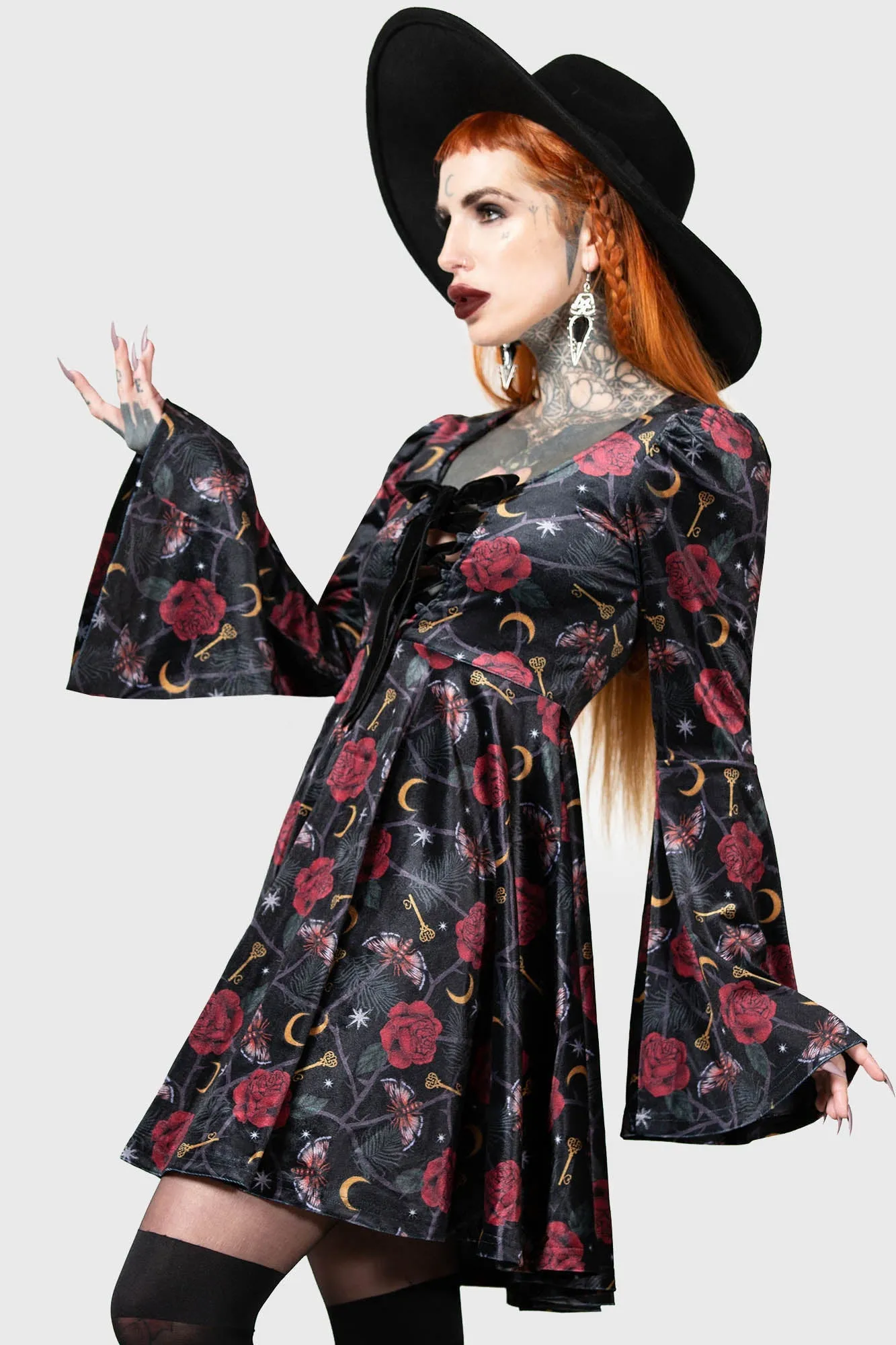 Basic Shape Fabulina Dress