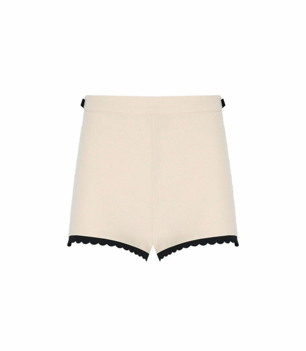 healthcare industry Quick Access Pockets Butter Shorts