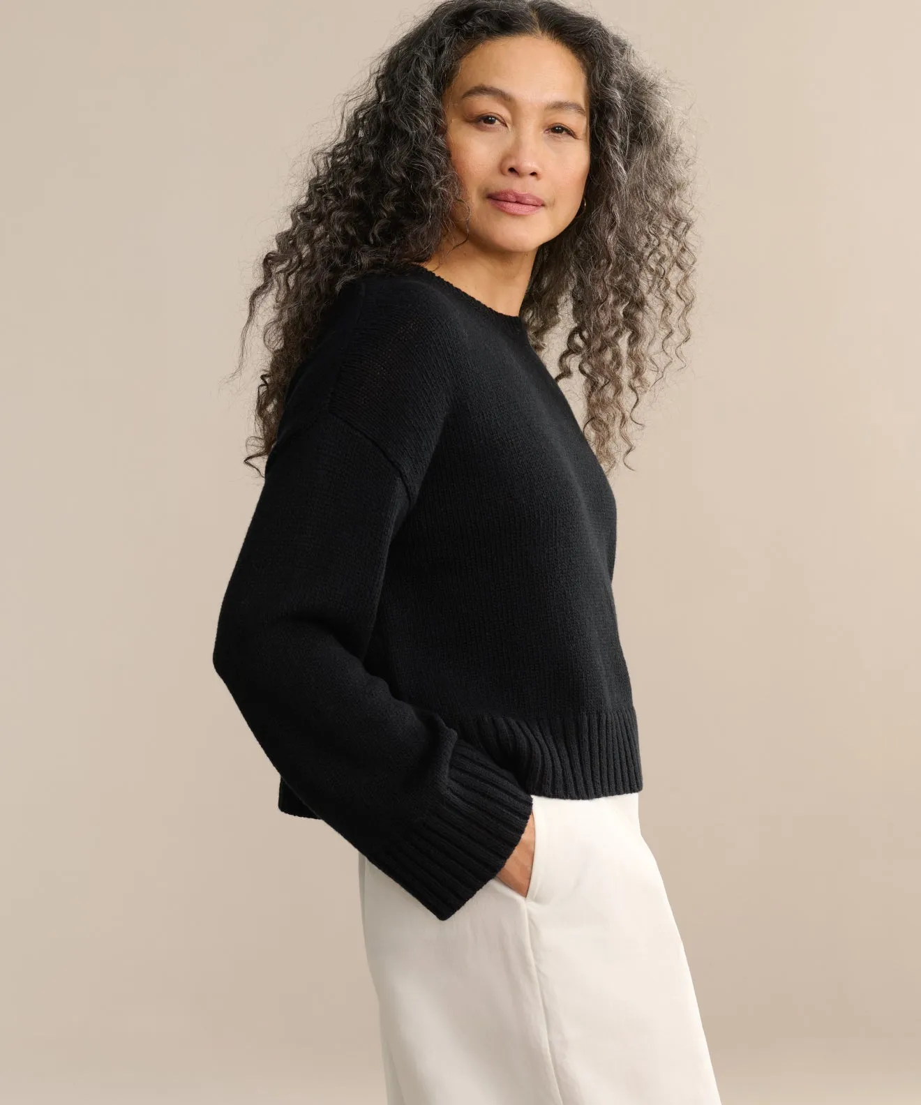Cameron Crewneck Travel Wear Stain Release Coating