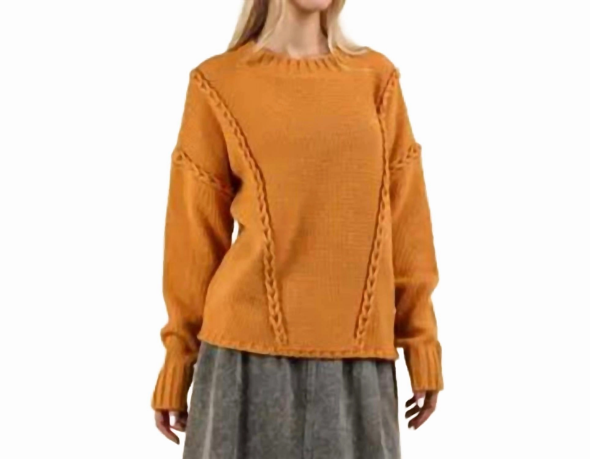 Carmel Chunky Braid Top Relaxed Fit