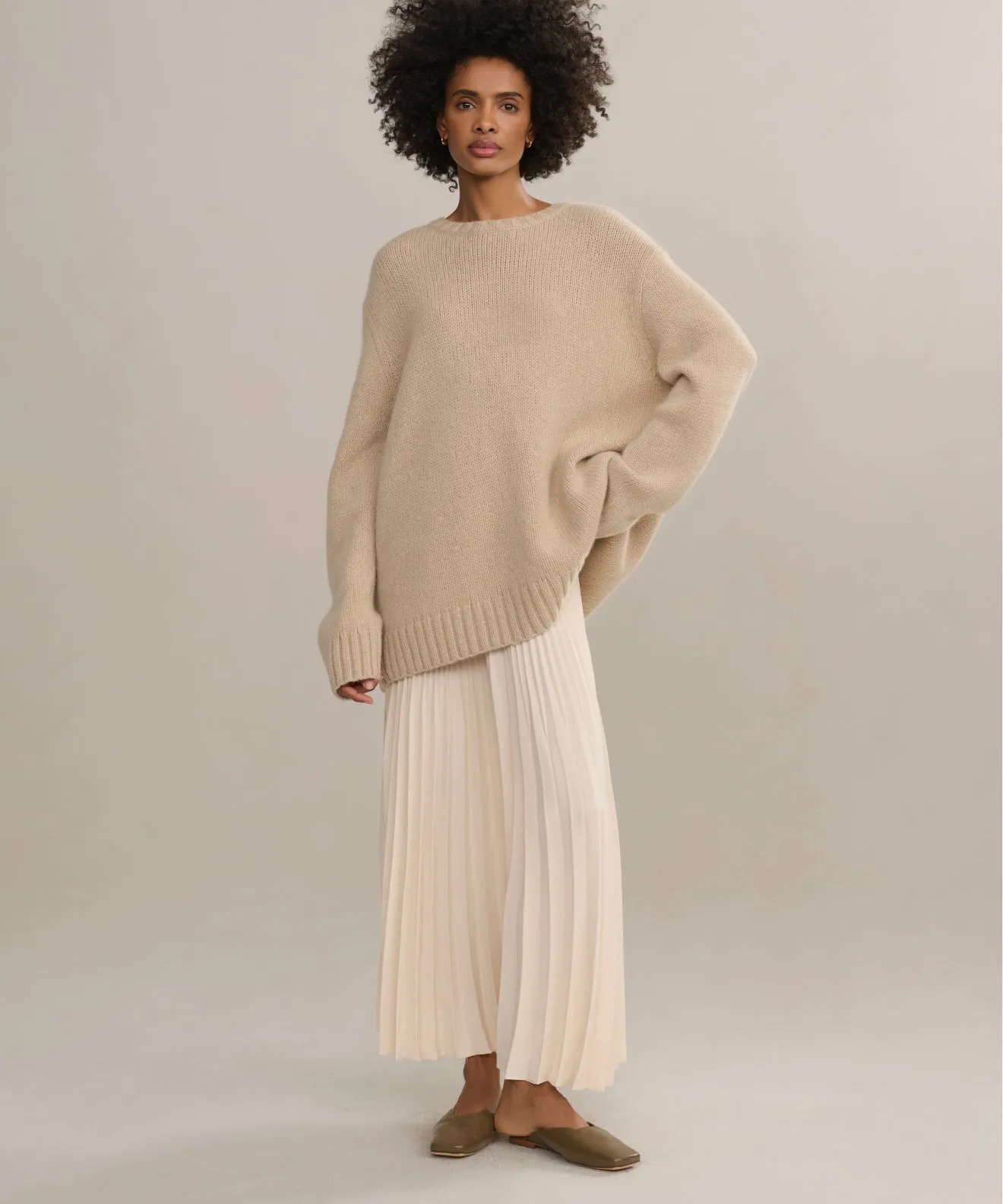 Cashmere Amelia Crewneck Anti Static Technology Antibacterial Finish
