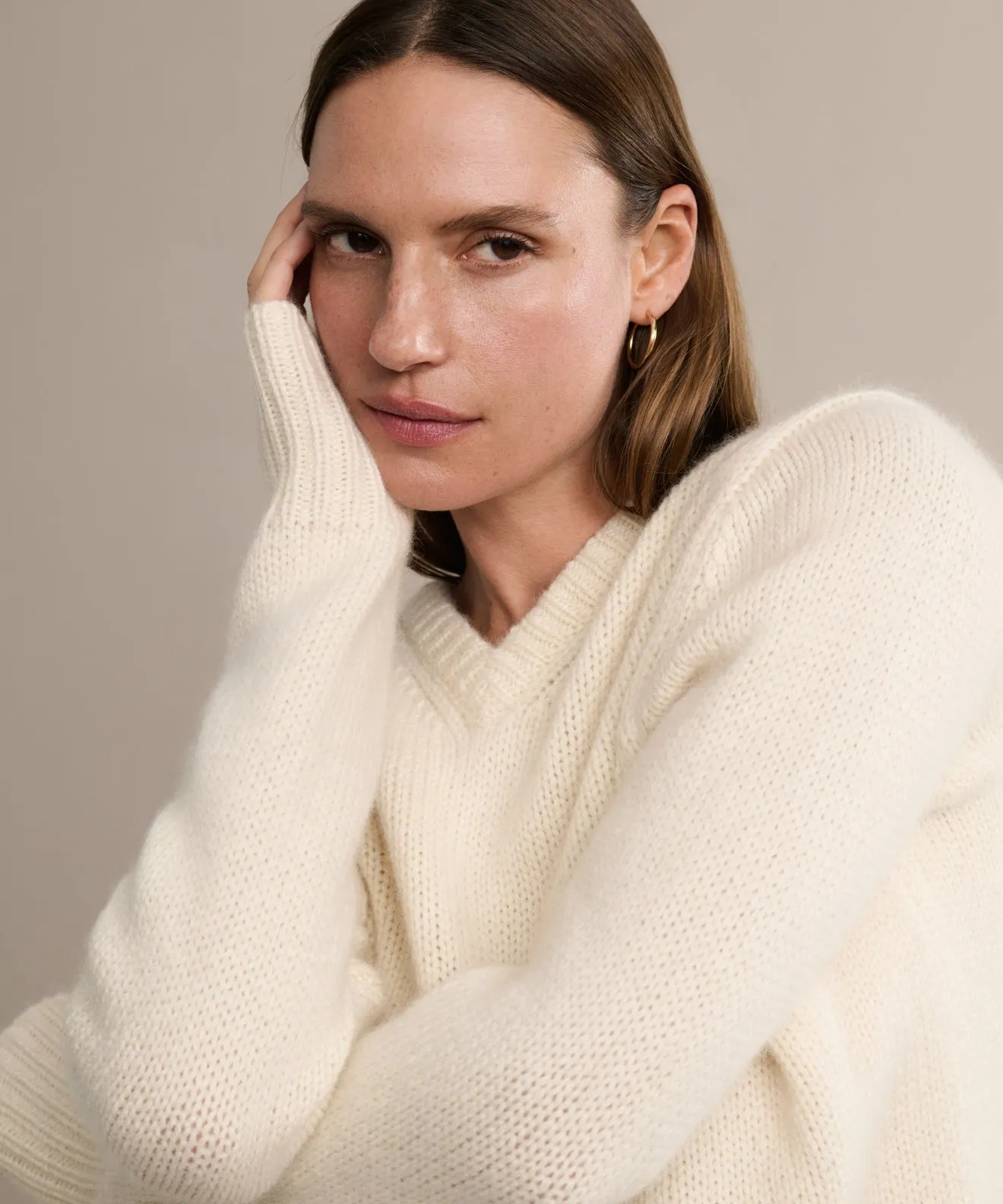Modern Texture Cashmere Kate V-Neck