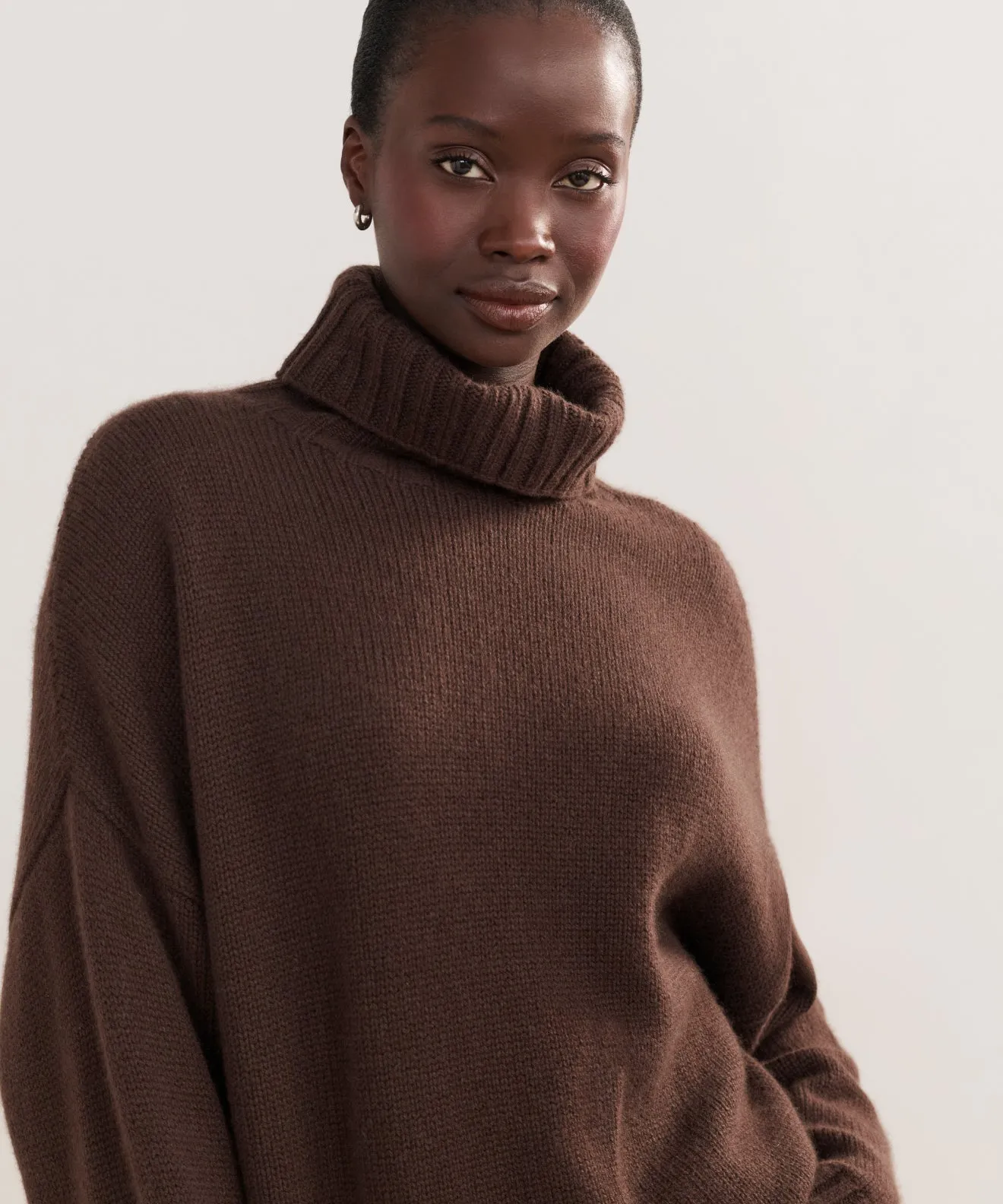 All Day Wear Hypoallergenic Fiber Cashmere Porter Turtleneck