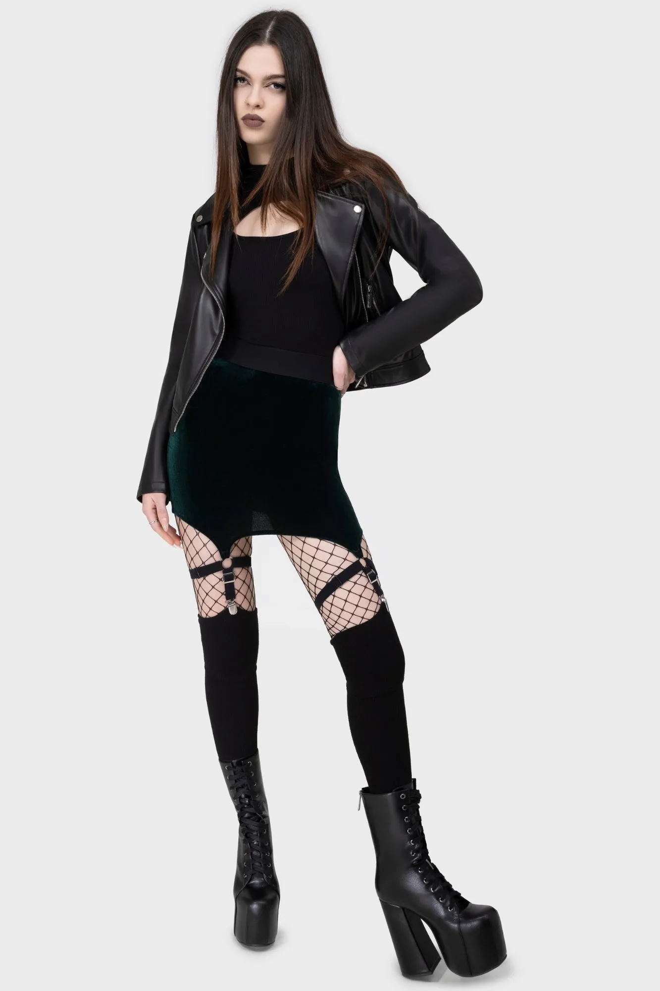 Low Maintenance Fabric Cassandra Velvet Mini Skirt [EMERALD]