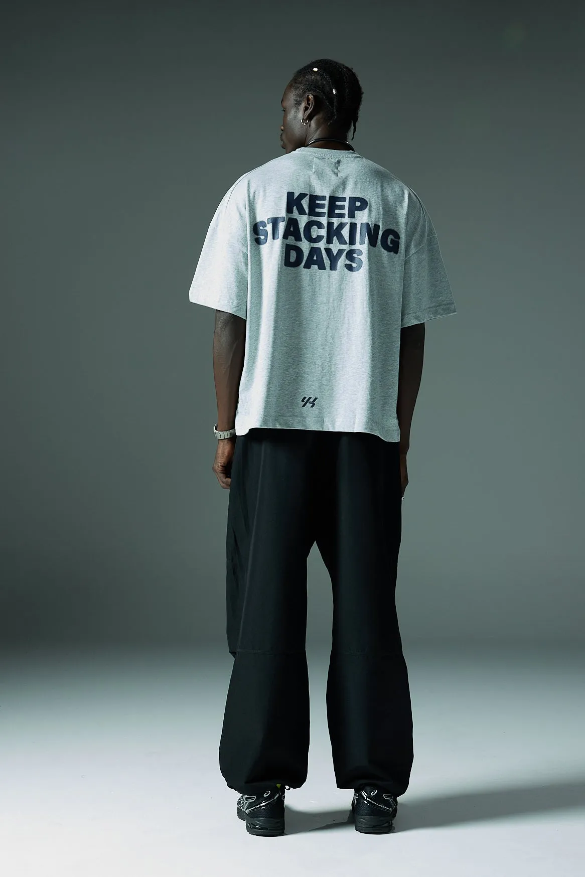 YK Move Stacking Days Tee | Grey Light Fit