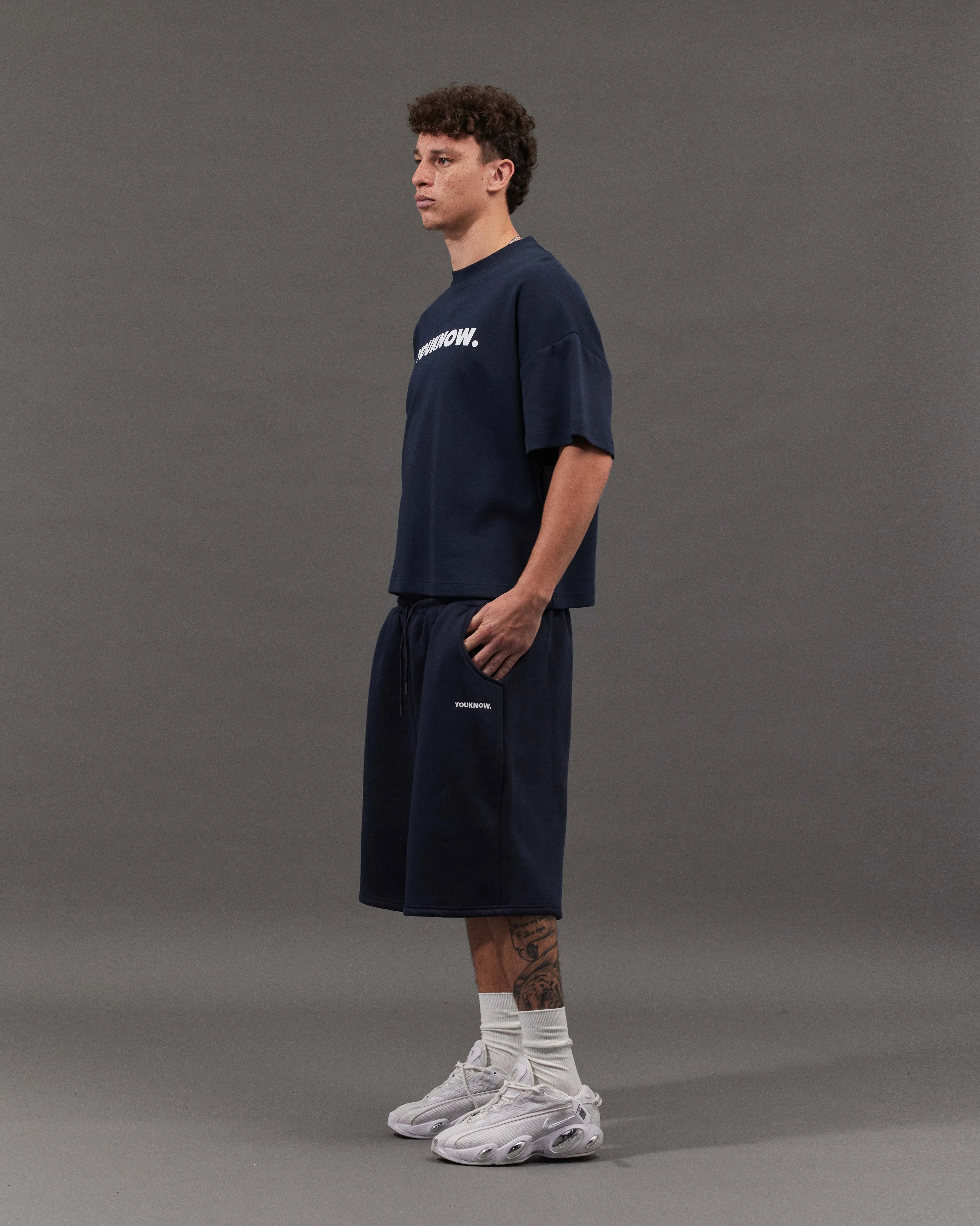 Comfortable texture BLOCK TEE | Navy