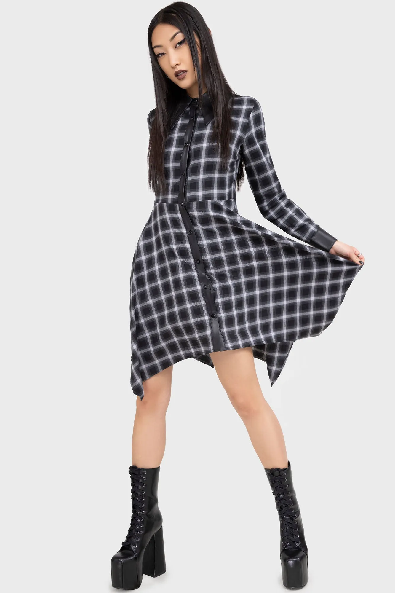 Silky Movement BiasCutSilhouette Artem Shirt Dress