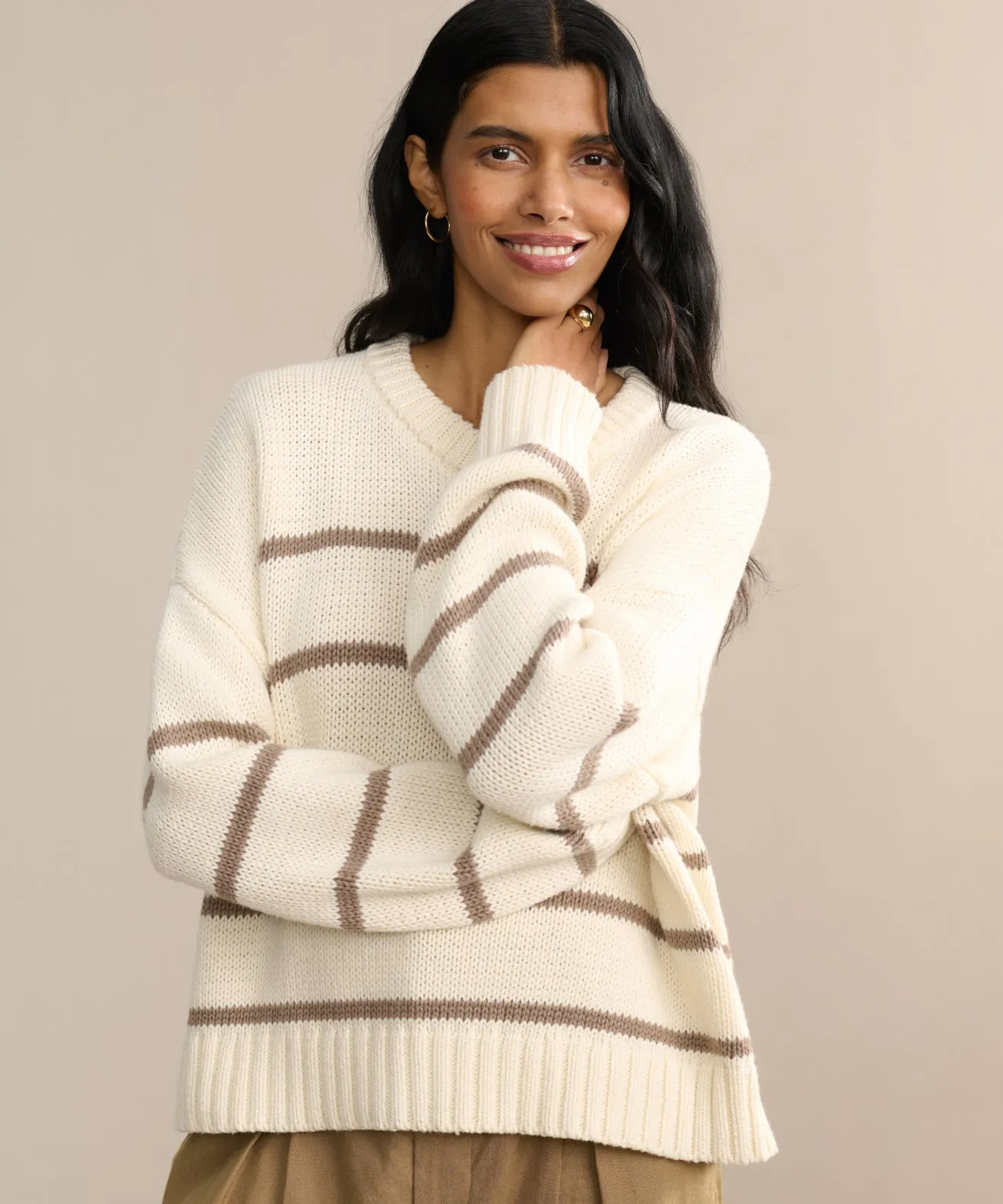 Reinforced Edging Minimal Style Chloe Crewneck