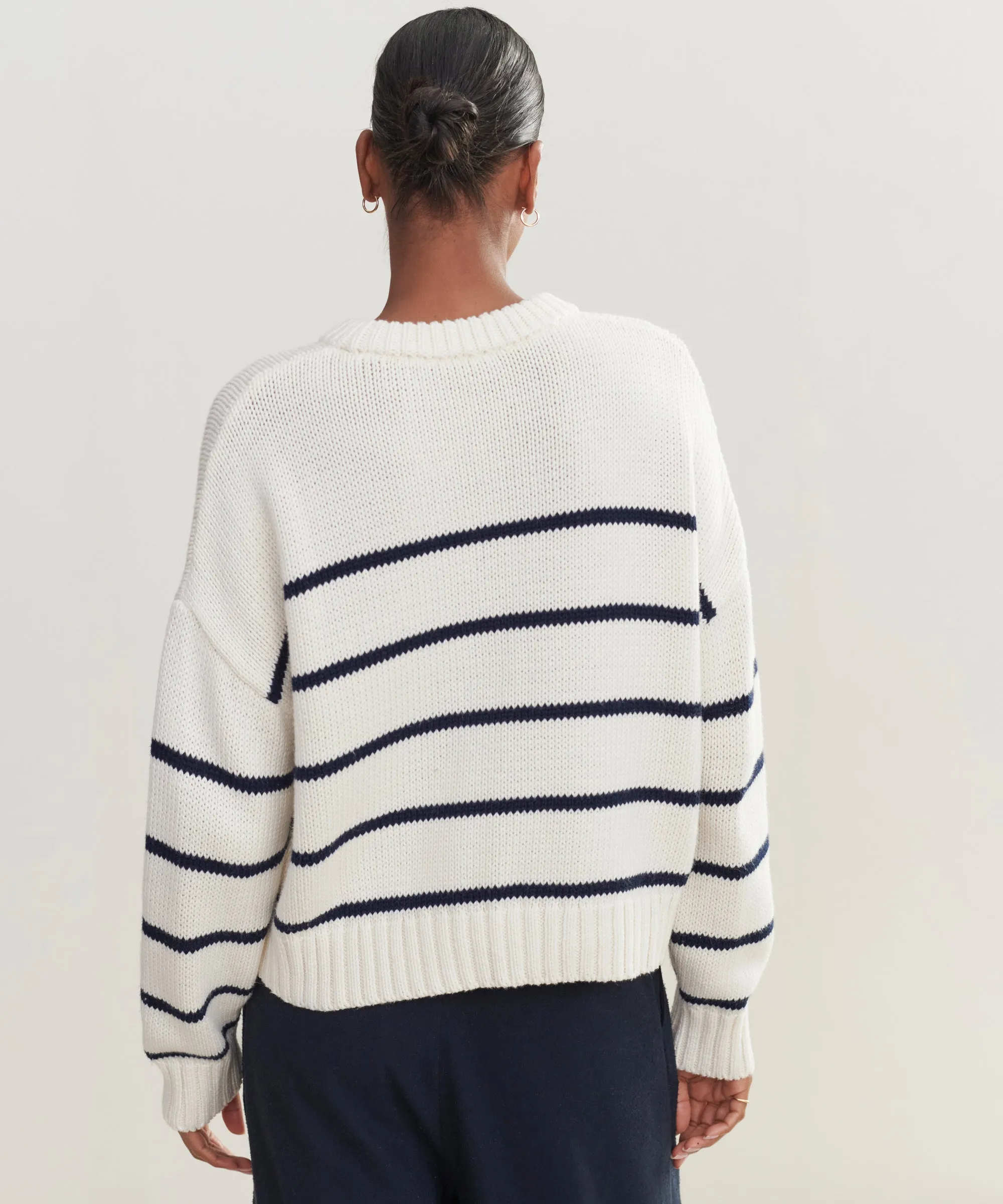 Chloe Crewneck Fast Drying Material