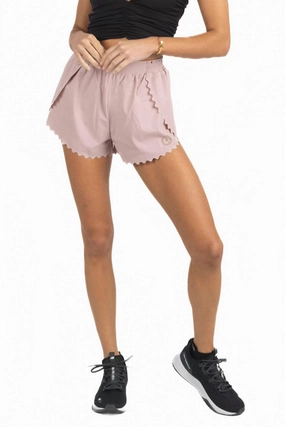 Chloe Romantic Scalloped Detailing Shorts In Soft Pink Travel Essential night out outfit