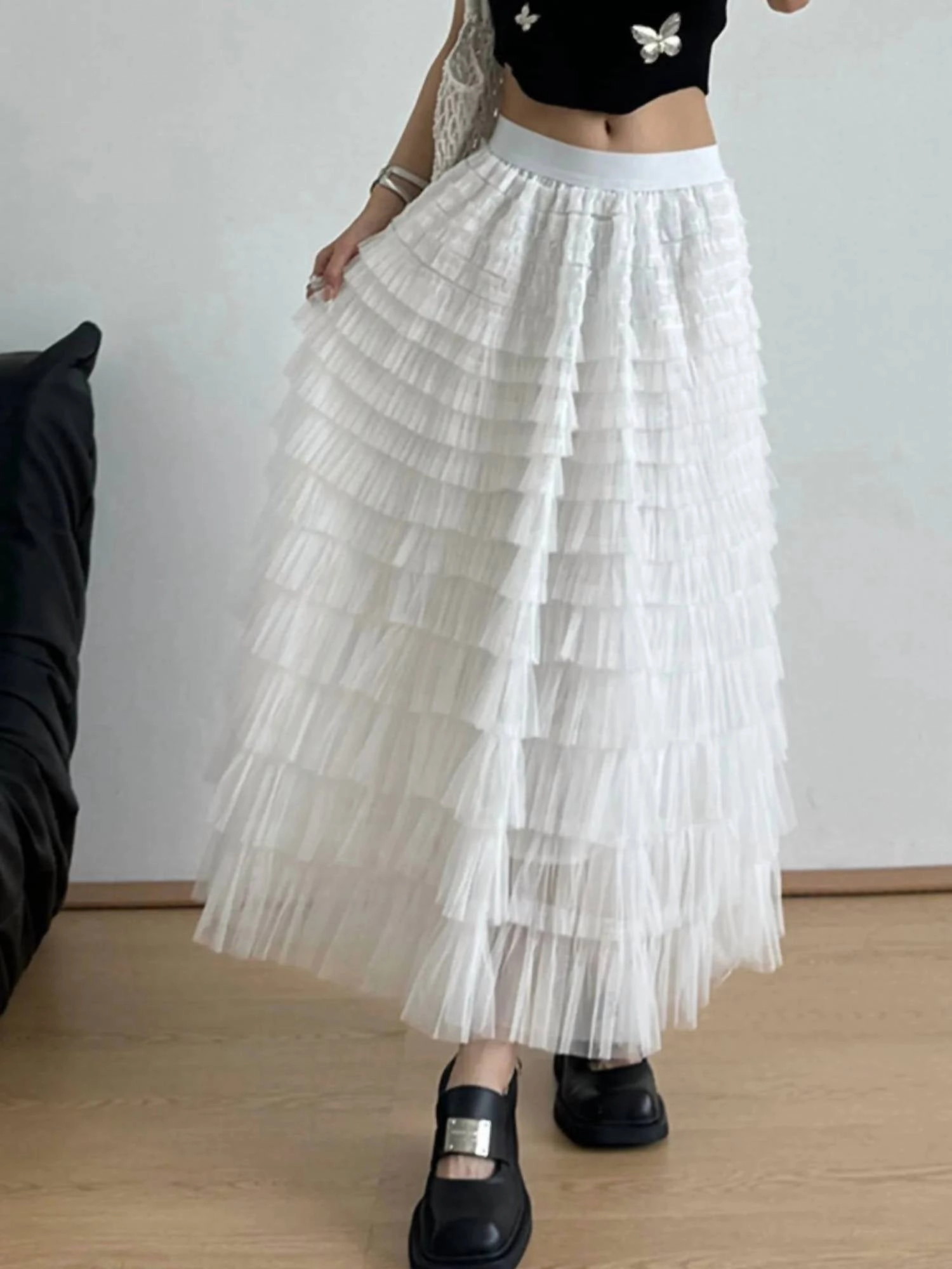Aesthetic Fit Abstract Motif Tiered Tulle Maxi Skirt In Ivory