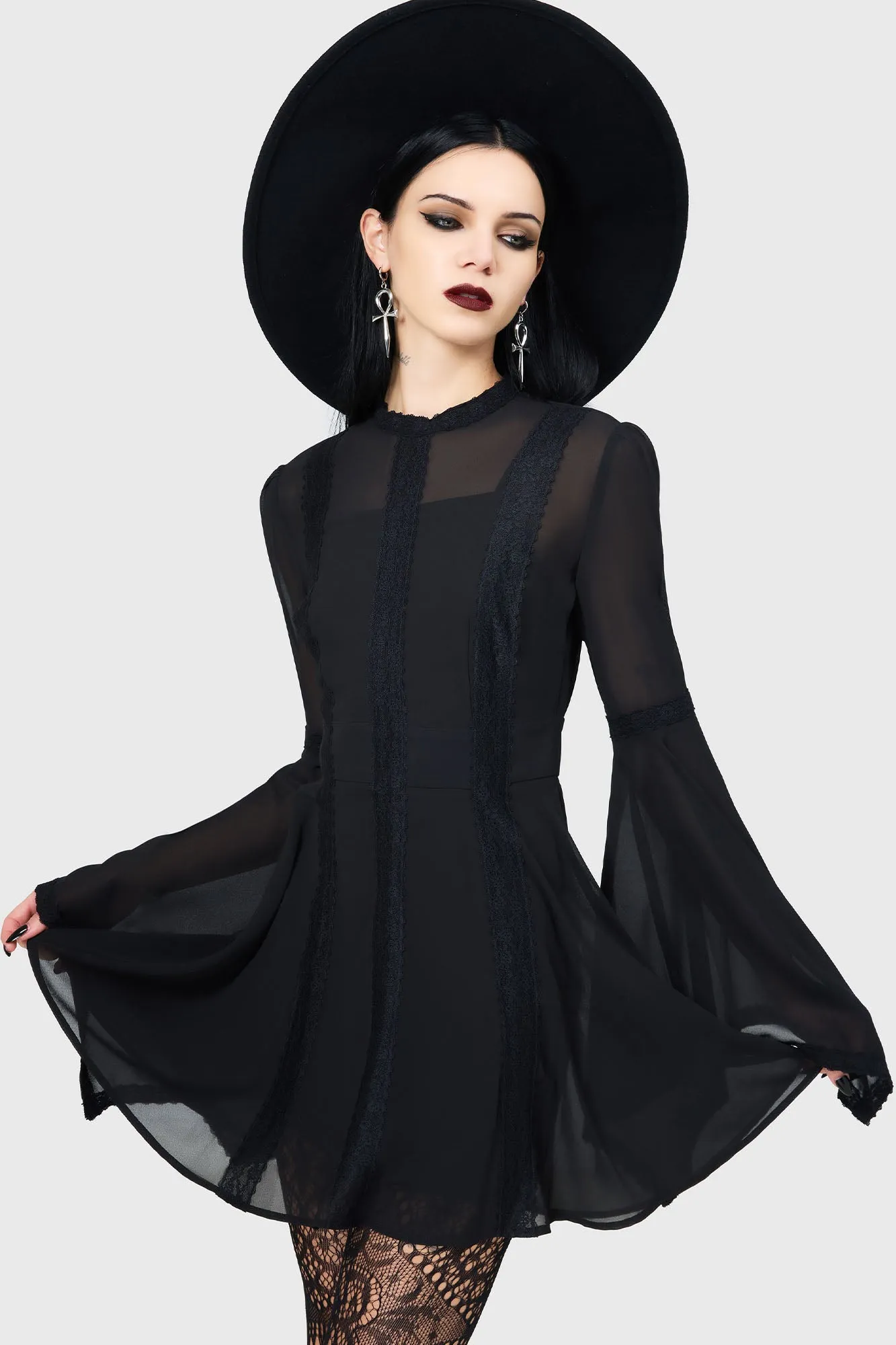 Flow Line Sleek Volume Begone Long Sleeve Mini Dress [BLACK]