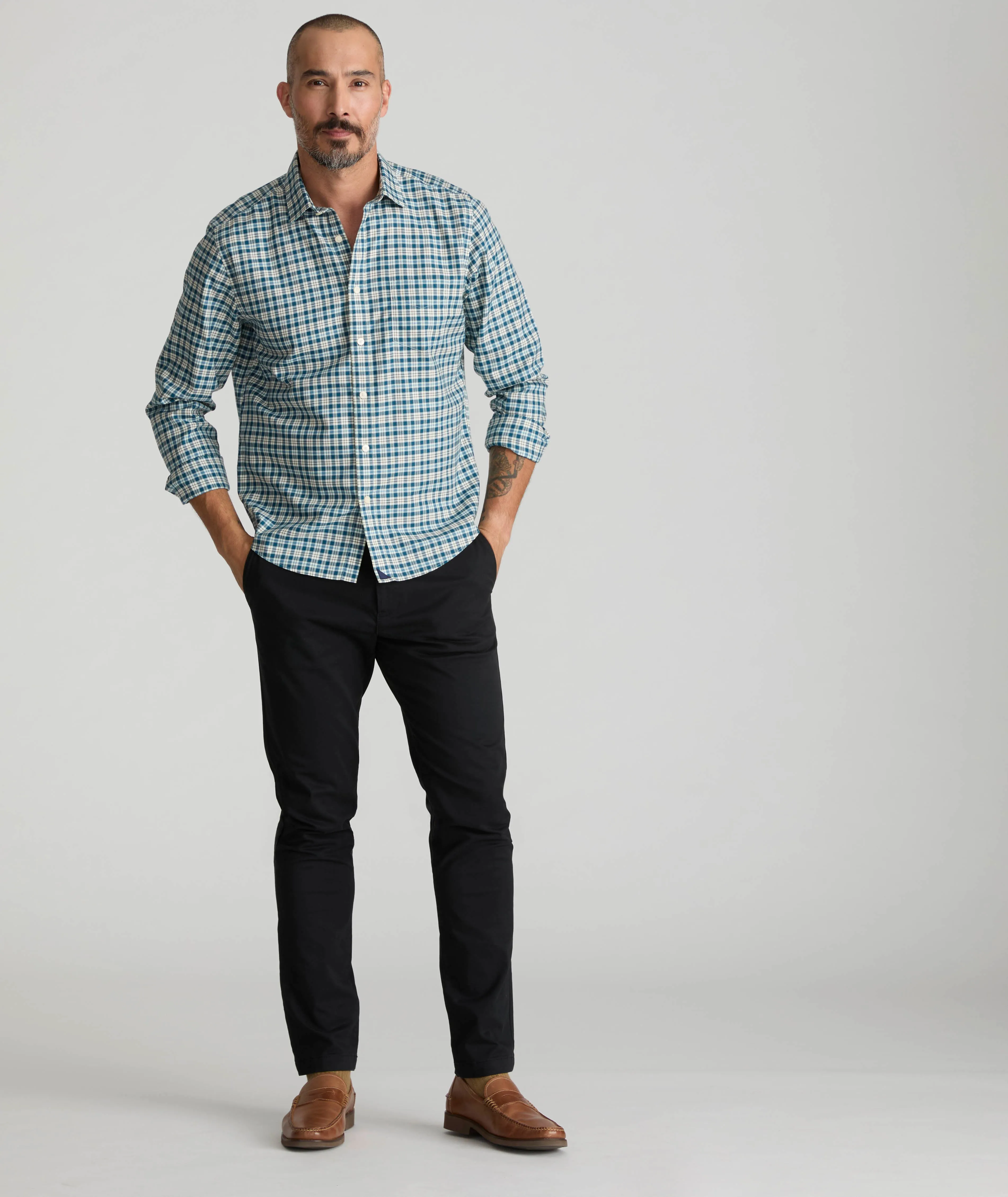 Relaxed Cut Slim Look Fit Classic Chino Pants