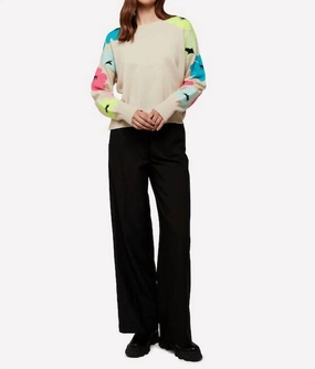 Classic Knitwear Funky Floral Pop Crew Neck Jumper In Antique White