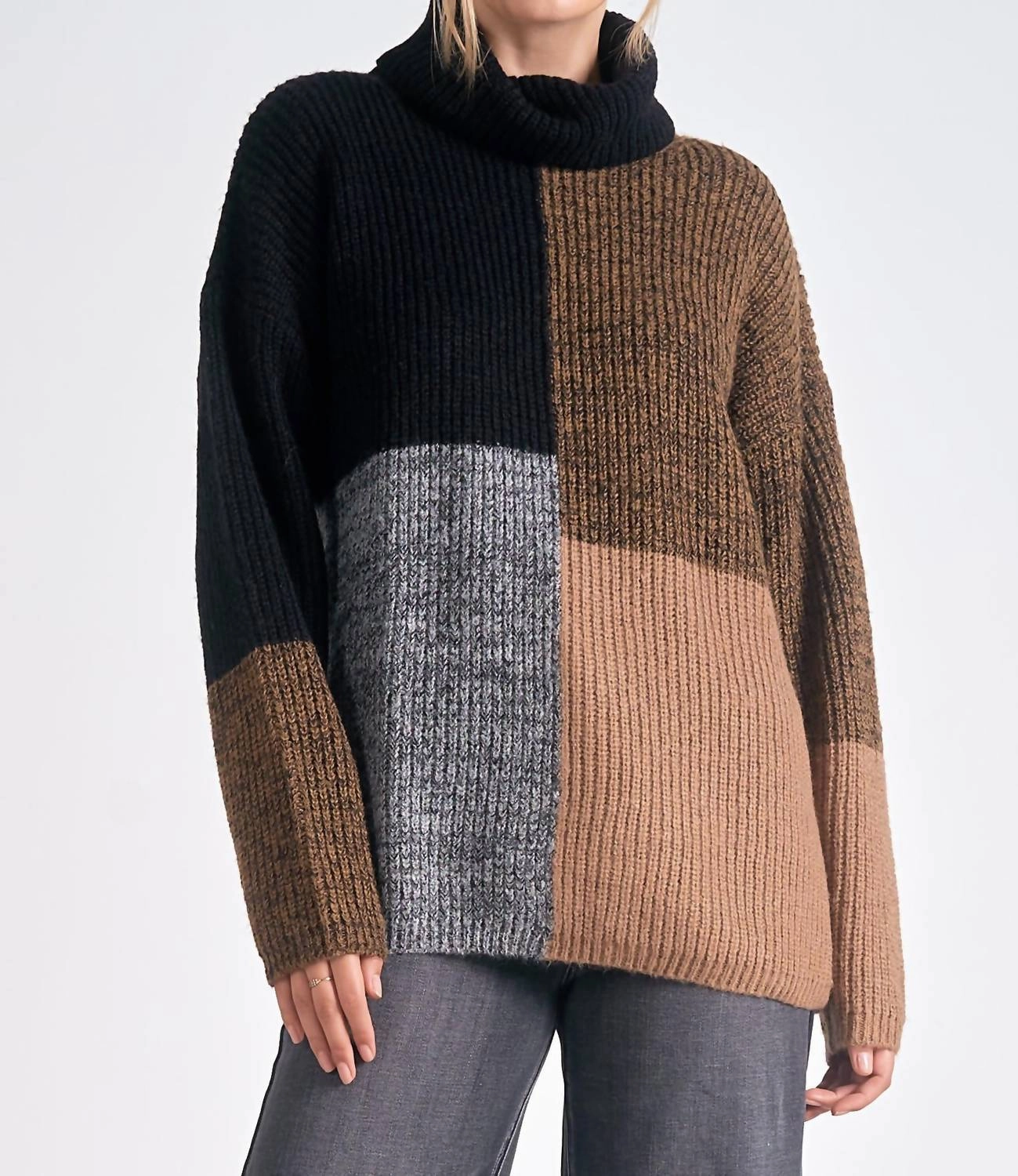 Colorblock Turtle Neck Sweater In Black/brown Zero Pilling Guarantee