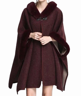 Warm Knitwear Cozy Faux Fur Hooded Poncho In Burgundy