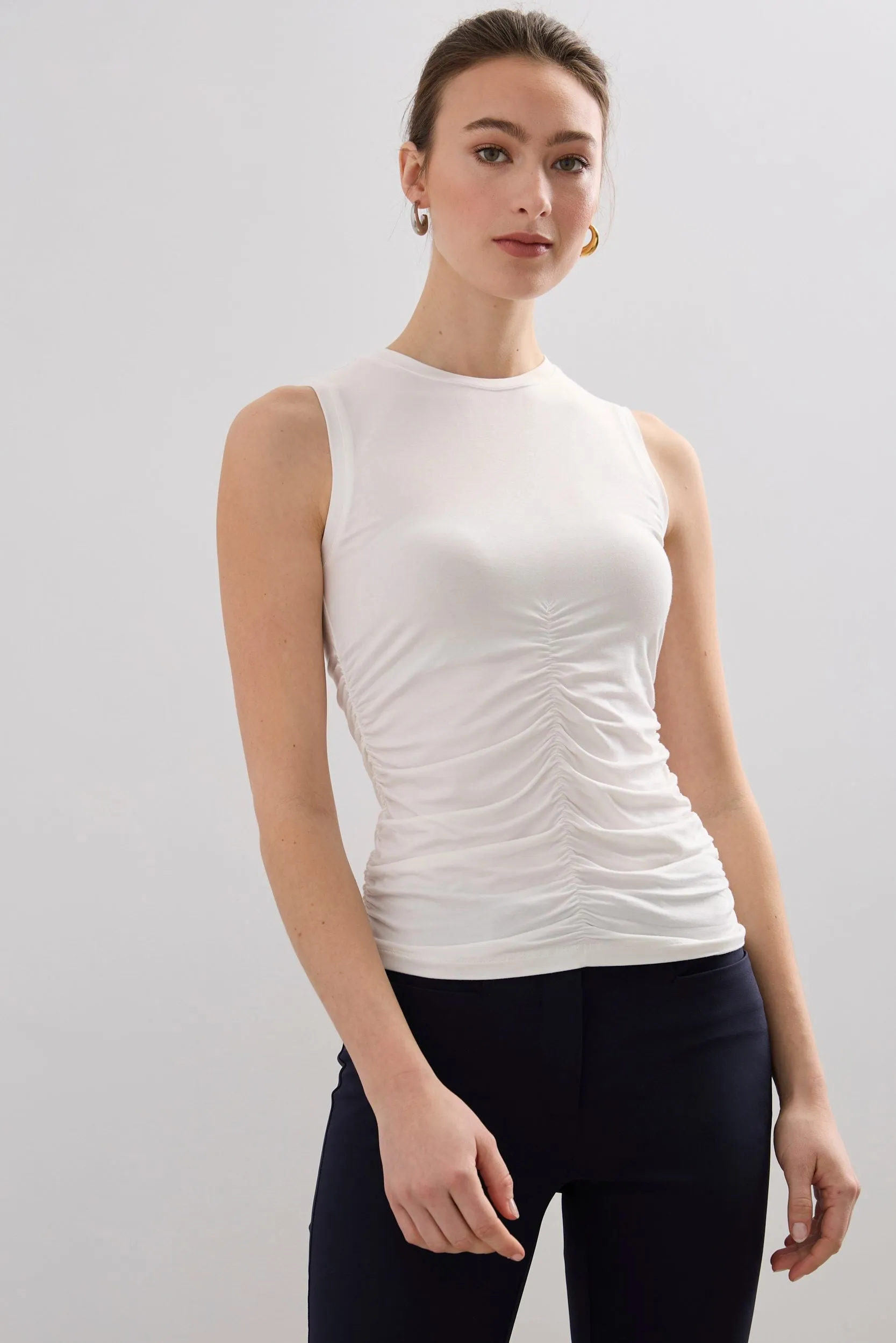 Oversized Silhouette Ruched sleeveless top