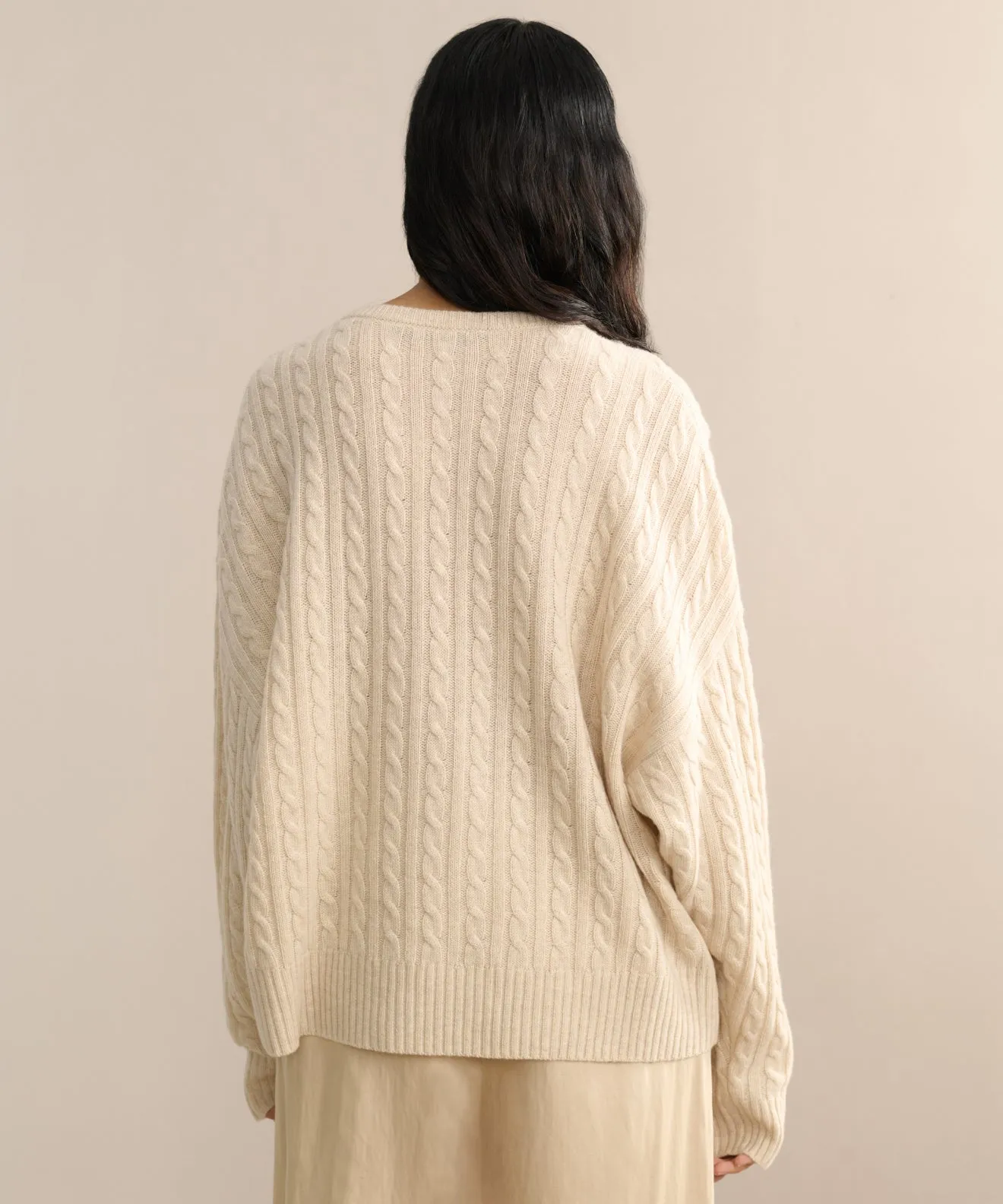 Outdoor Casual Look City Style Nell V-Neck Sweater