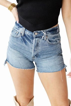 Connor High Rise Vintage Shorts In Cobblestone Simple Appeal picnic wear