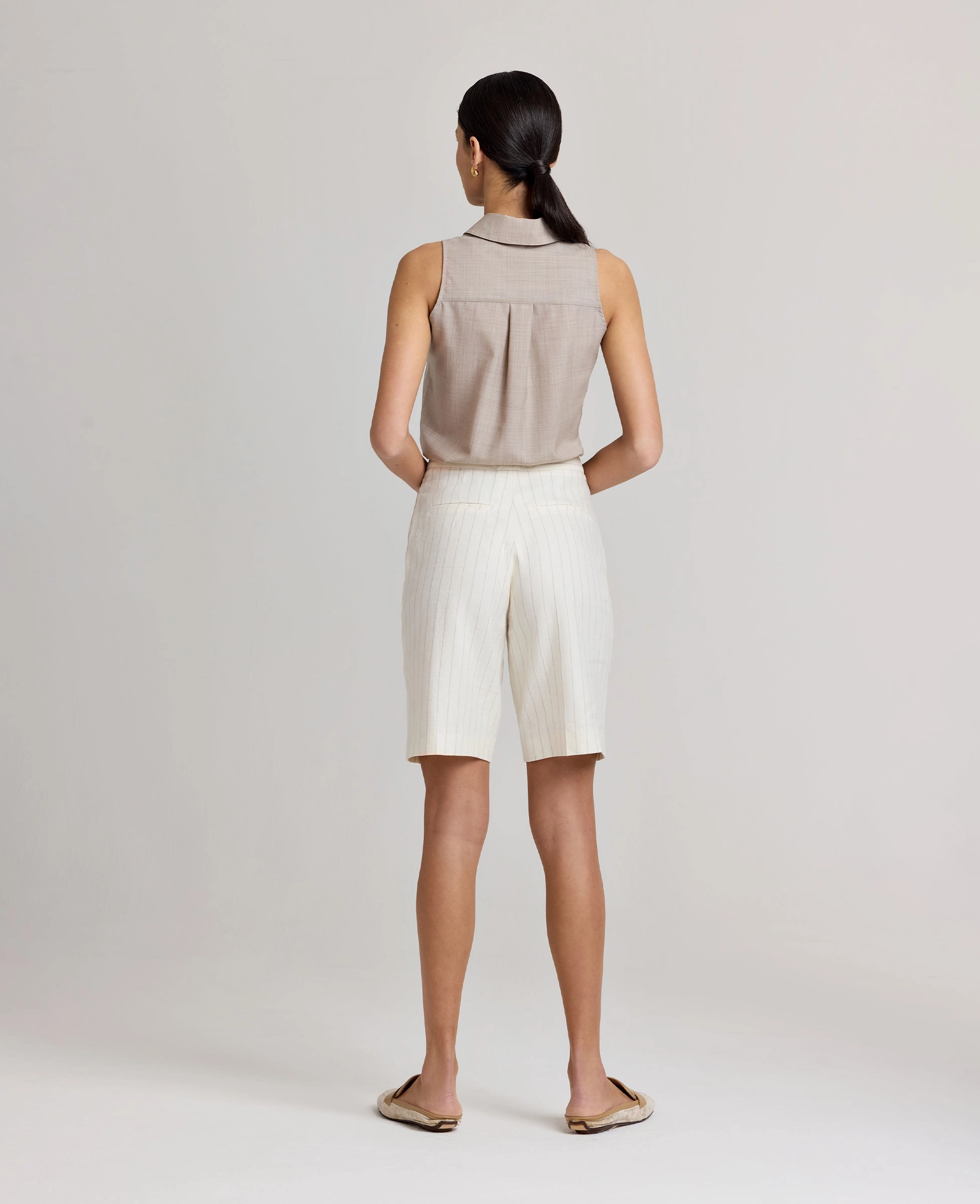 Corine Tailored Stripe Shorts MultiPocketSystem