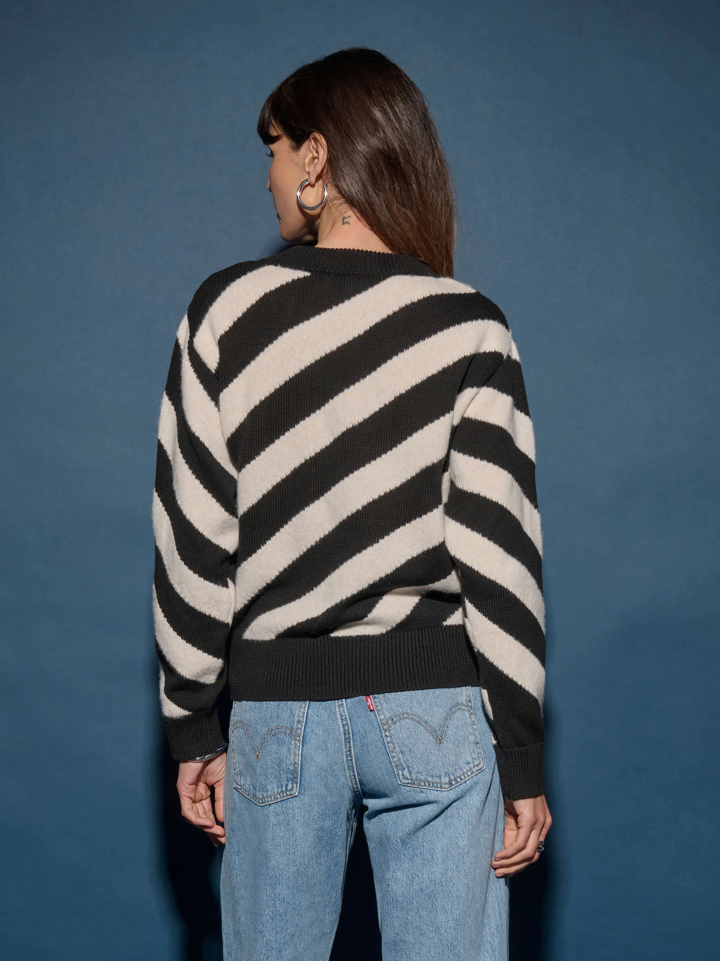 Ribbed Hem Detail Fresh Outfit Fabienne Sweater - Parchment Regatta Stripe