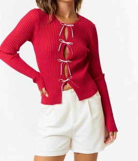 Soft touch layer Bow Cut Sweater In Red