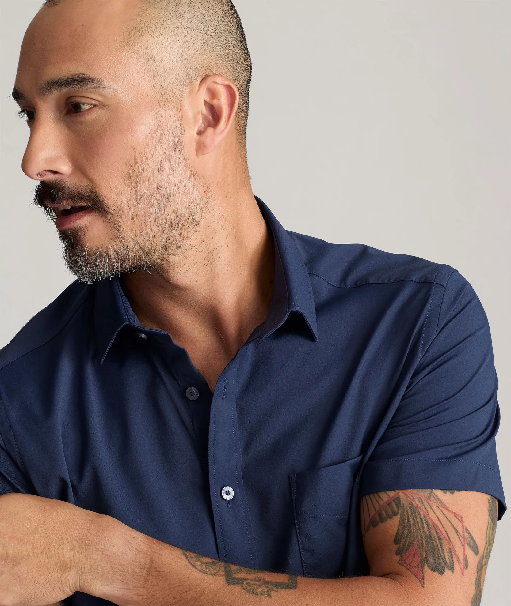 Embroidered Logo Earthy Hue Performance Short-Sleeve Gironde Shirt