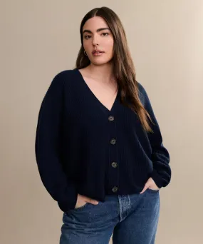 Cropped Cashmere Cocoon Cardigan Outdoor Casual Look