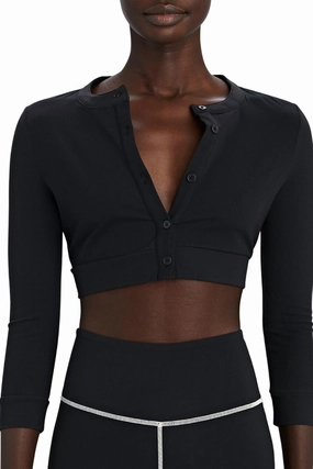 Reinforced Shoulder Seams Ergonomic Sleeve Shape Cropped Cardigan In Black