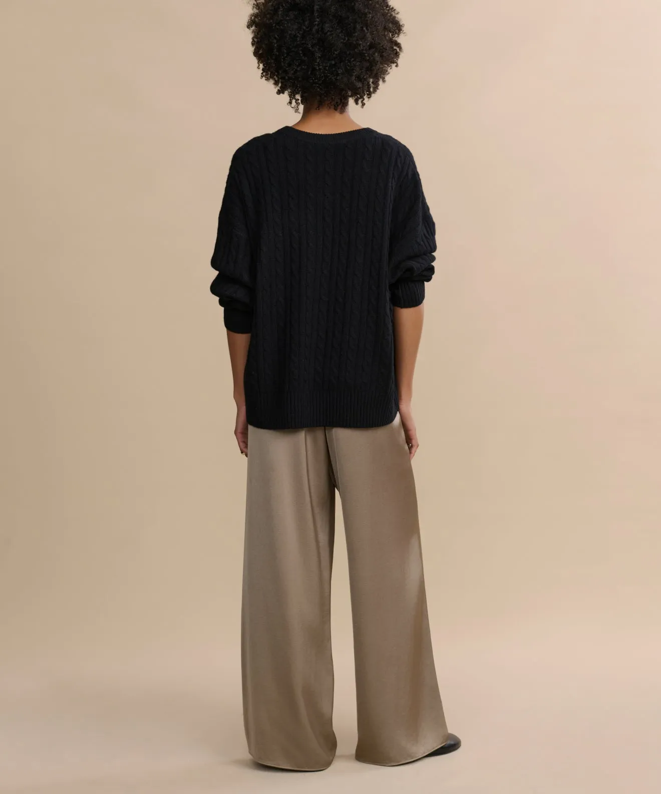 Customizable length Stay Flexible Demi Pant