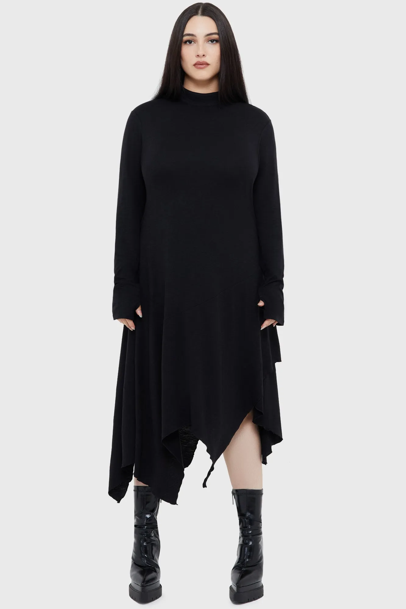 Devil's Decay Dress Layering Fit