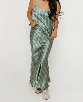 Sophisticated Casual Flowers Bias Cut Skirt Washed In Emerald