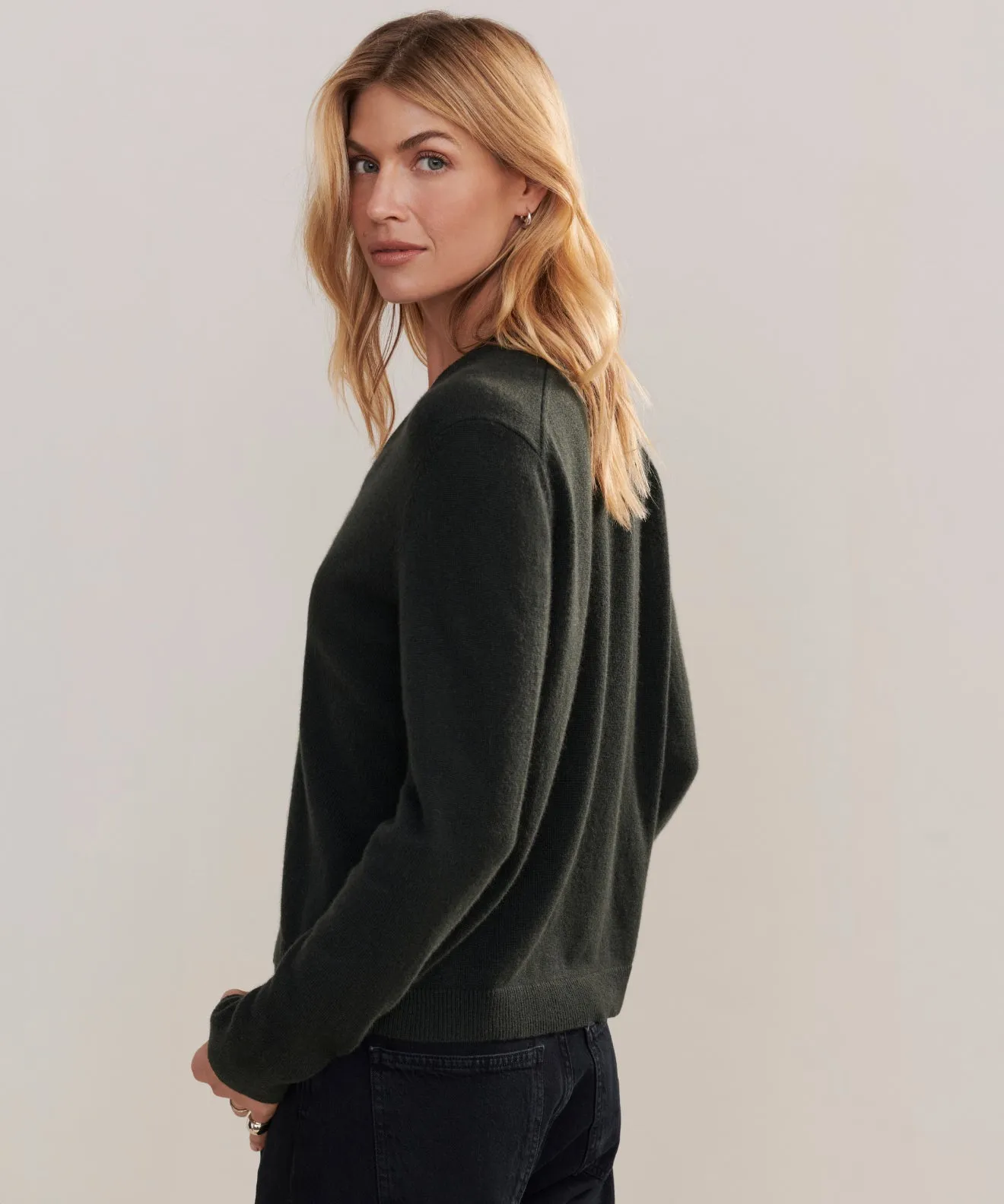 Flynn Cashmere Sweater Heat Retention Technology DenseKnit Fabric