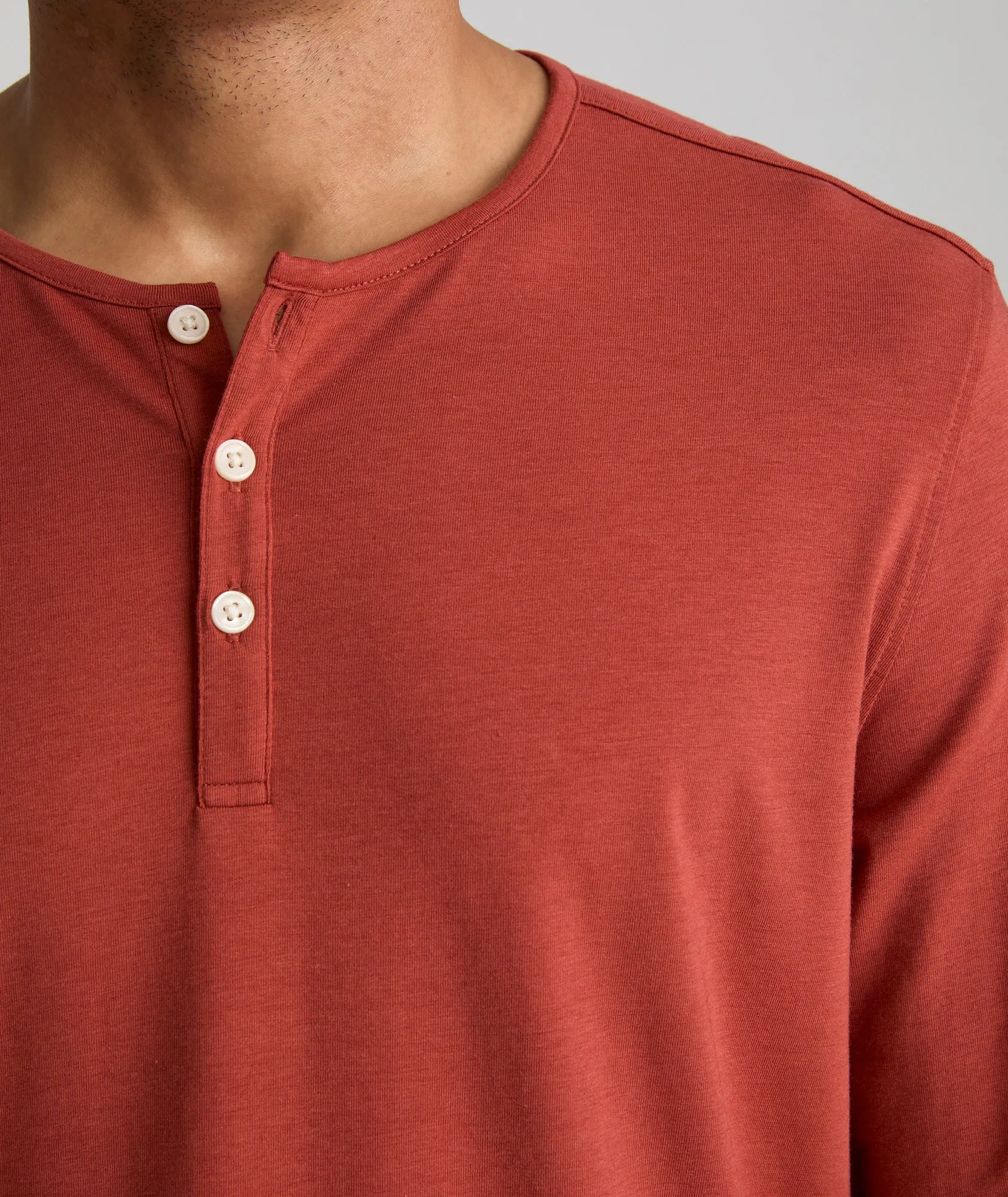 Fashion Fit casual and comfortable EcoSoft? Henley