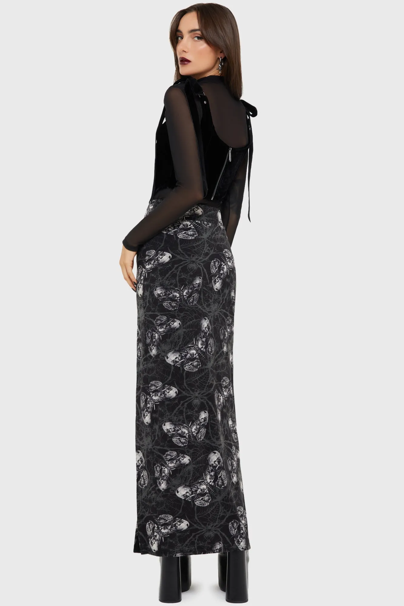 Statement Piece Spidrasica's Web Maxi Skirt