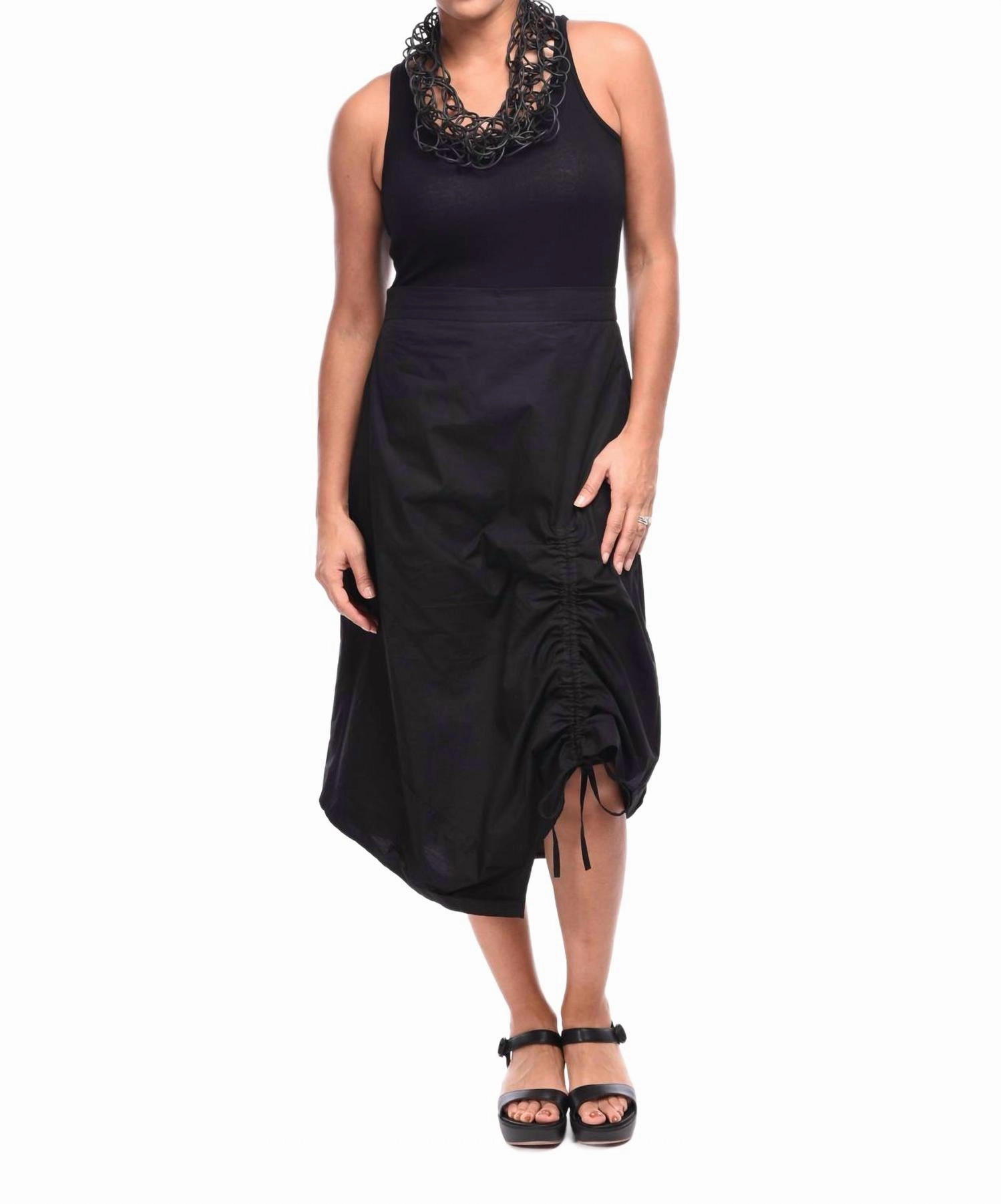 Layered Style Ainsley Skirt In Black